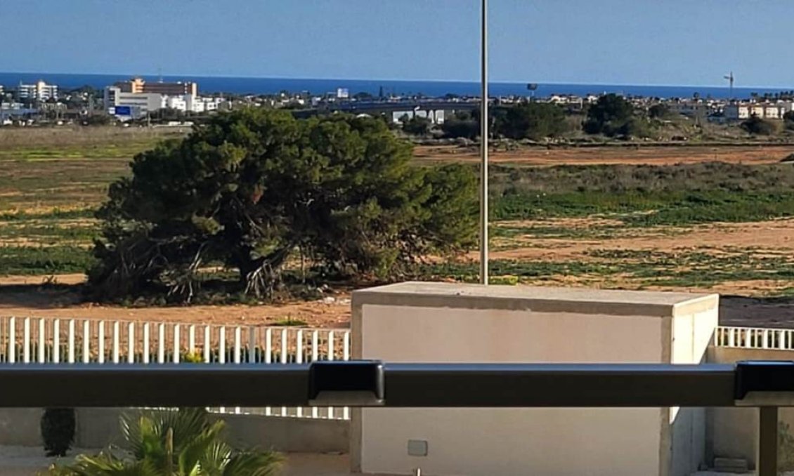 Segunda mano - Apartamento -
Orihuela Costa - Costa Blanca