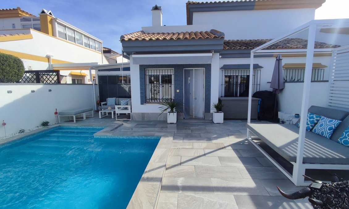 Resale - Villa -
Sucina - Inland