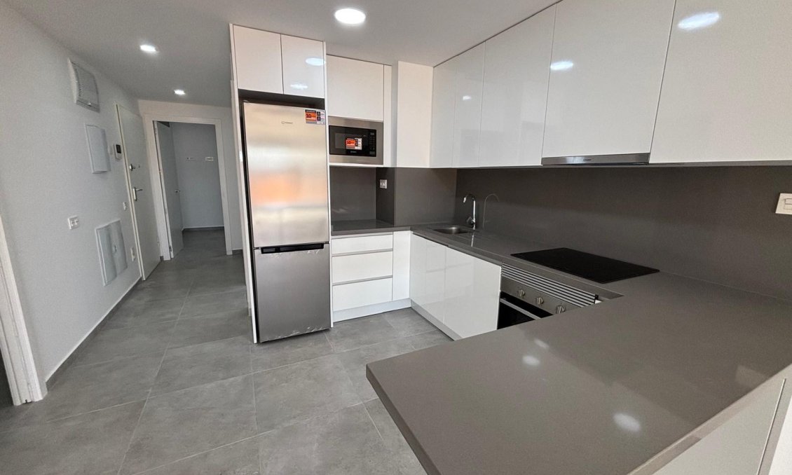 Resale - Apartment -
Torrevieja - Estacion De Autobuses