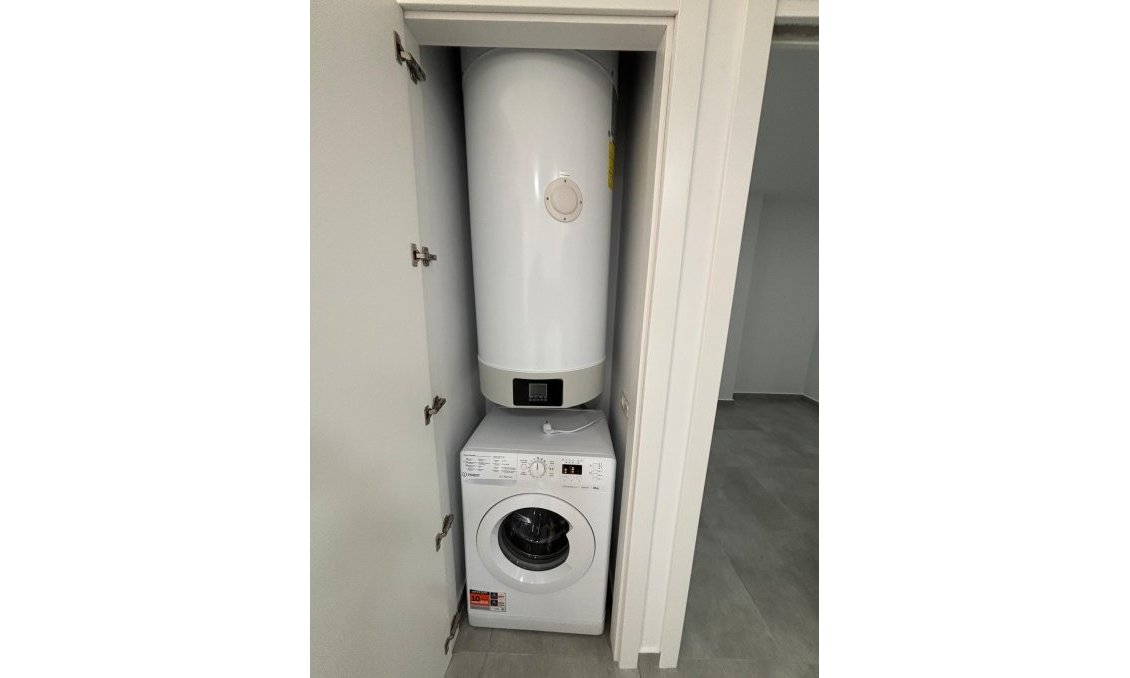 Resale - Apartment -
Torrevieja - Estacion De Autobuses