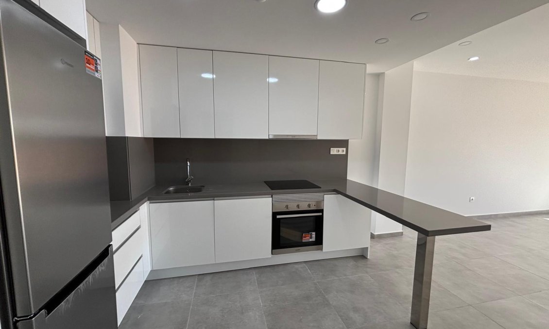 Resale - Apartment -
Torrevieja - Estacion De Autobuses