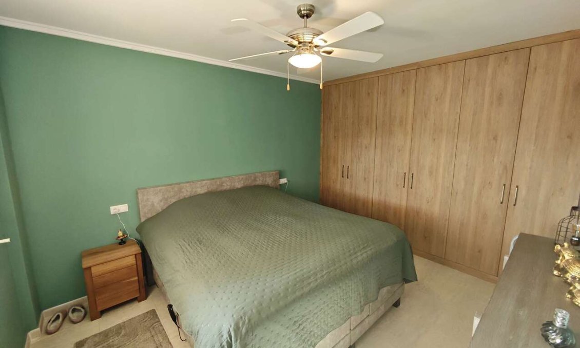 Resale - Villa -
Sax - Inland