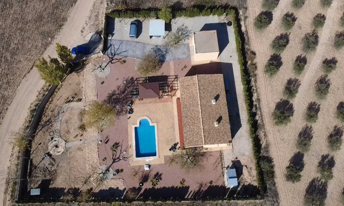 Resale - Villa -
Sax - Inland