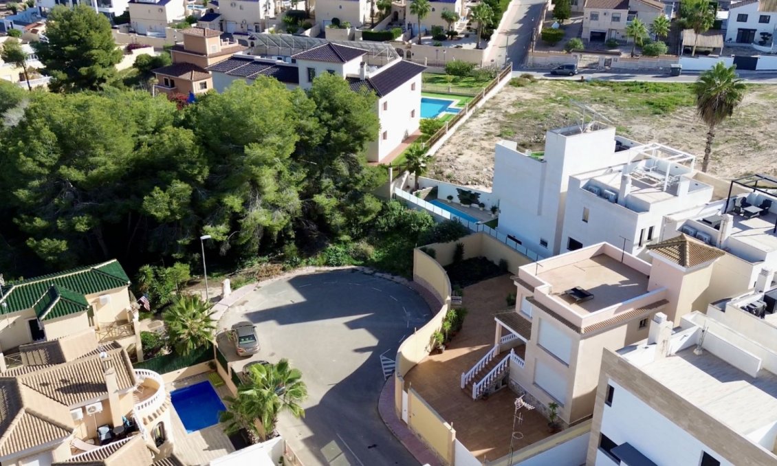 Wiederverkauf - Villa -
Orihuela Costa - Costa Blanca