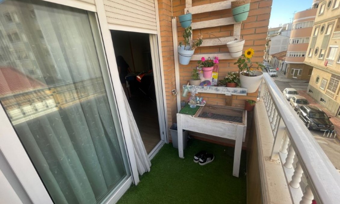 Revente - Appartement -
Torrevieja - Costa Blanca