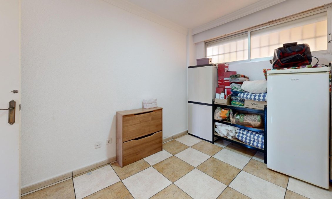 Resale - Apartment -
Torrevieja - Puerto Deportivo Marina Salinas