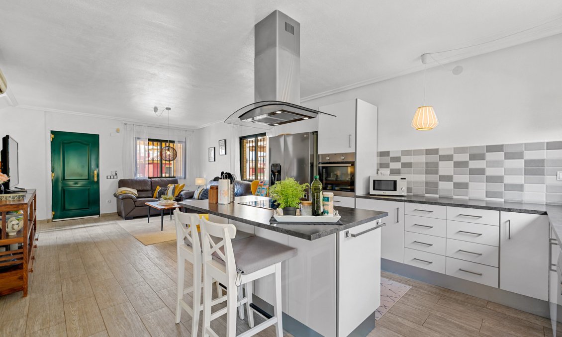 Használt Ingatlanok - Villa -
Algorfa - Inland