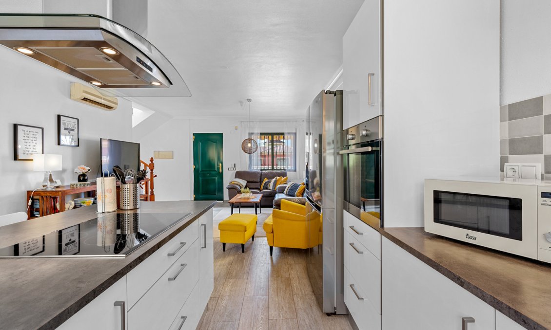 Használt Ingatlanok - Villa -
Algorfa - Inland