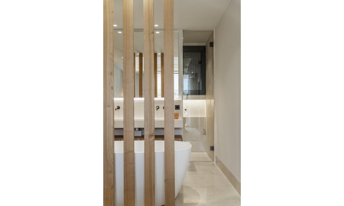 Neue Gebäude - Wohnung -
Marbella - Nueva Andalucia