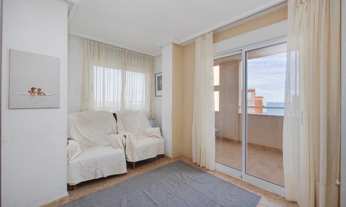 Resale - Apartment -
Torrevieja - La Veleta