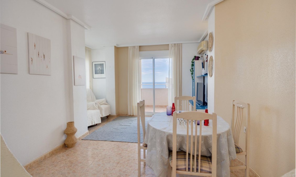 Resale - Apartment -
Torrevieja - La Veleta