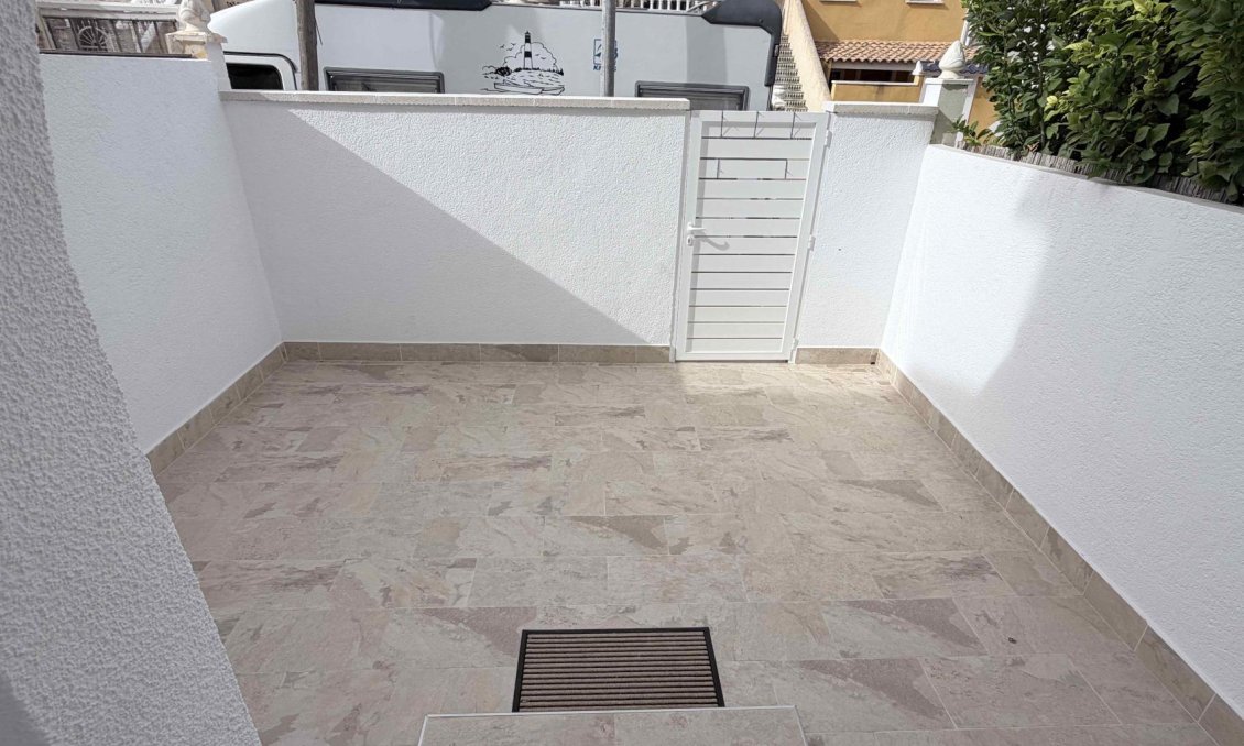Resale - Town House -
Torrevieja - Costa Blanca