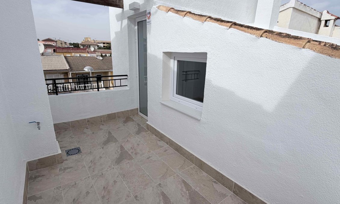 Resale - Town House -
Torrevieja - Costa Blanca