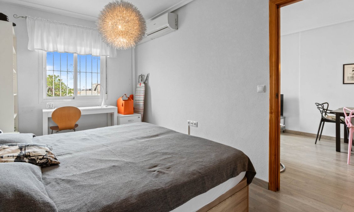 Wiederverkauf - Wohnung -
Torrevieja - Costa Blanca