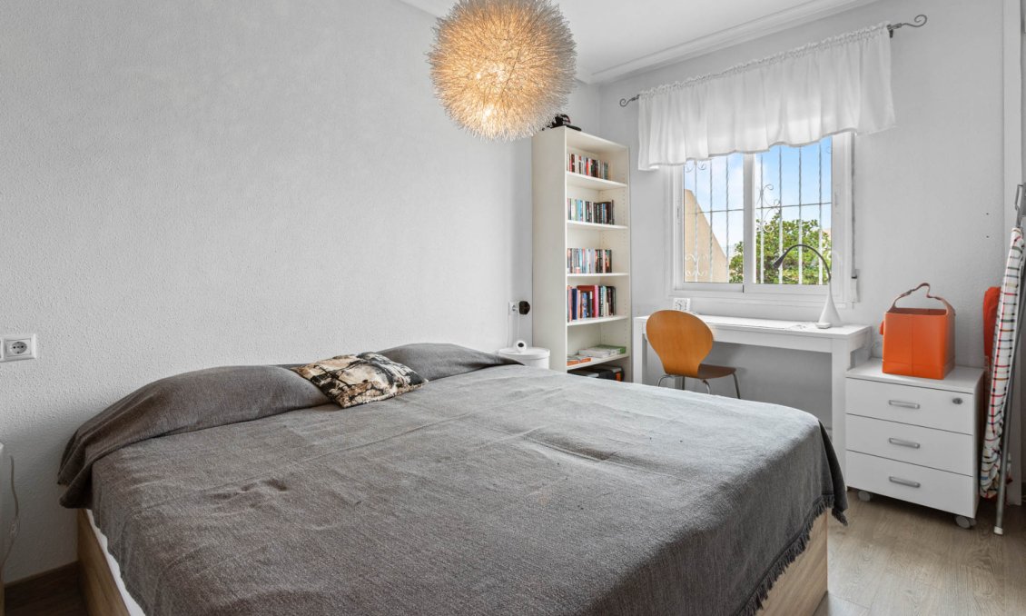 Wiederverkauf - Wohnung -
Torrevieja - Costa Blanca