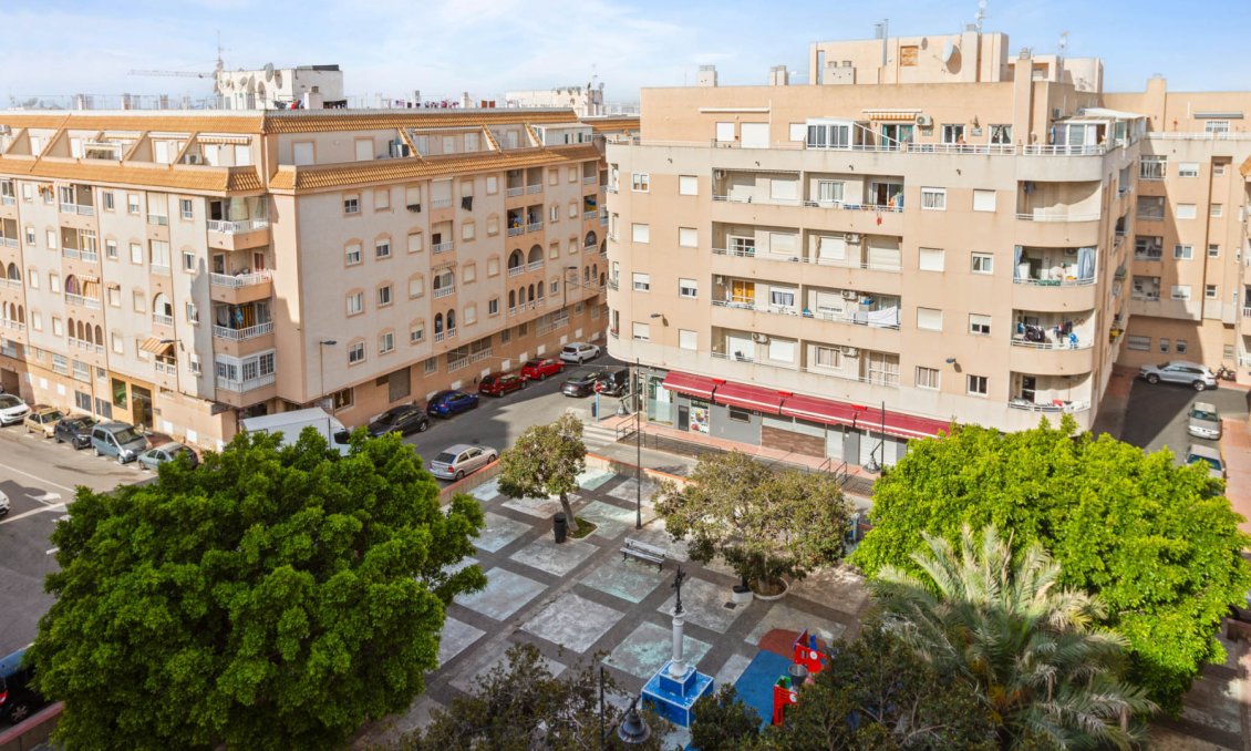 Wiederverkauf - Wohnung -
Torrevieja - Costa Blanca