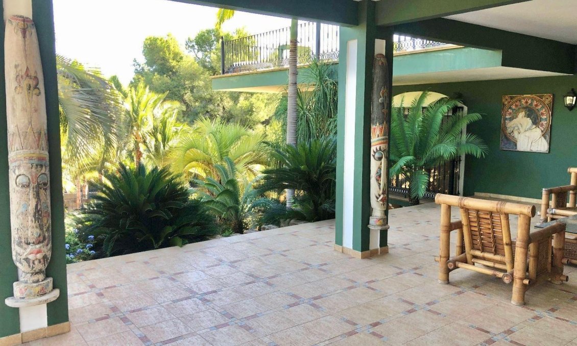 Resale - Villa -
El Palmar