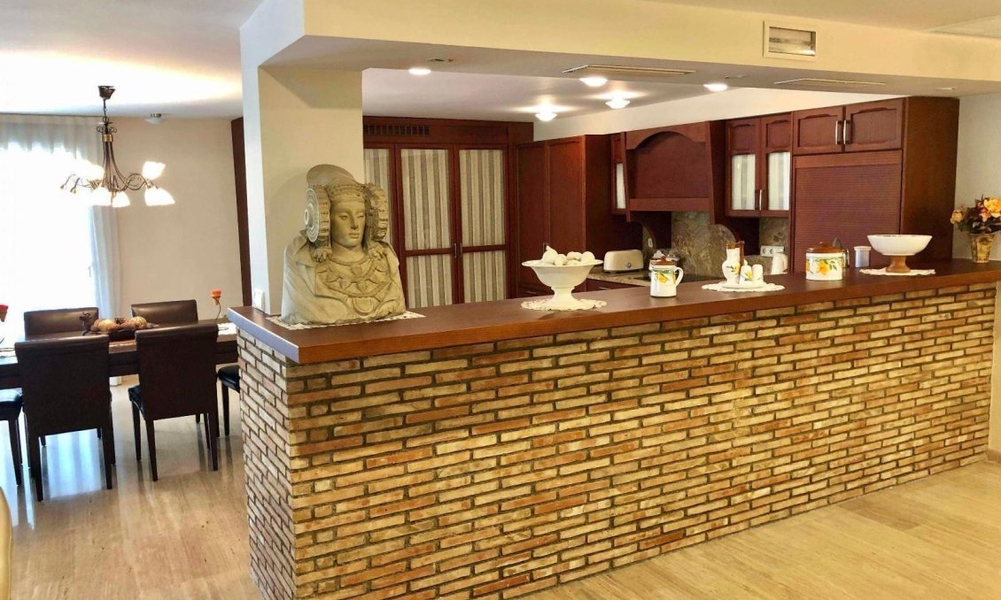 Resale - Villa -
El Palmar