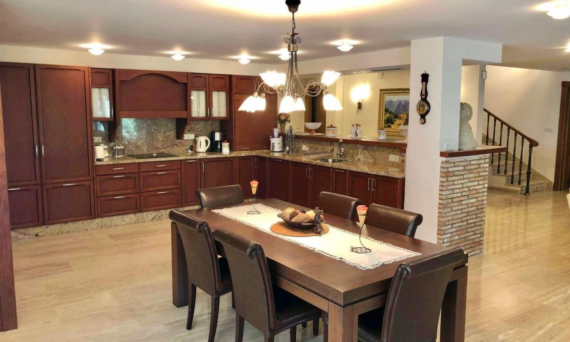 Resale - Villa -
El Palmar