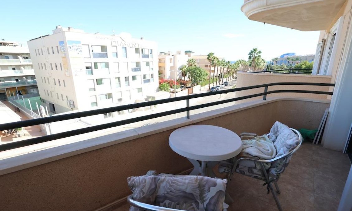 Resale - Apartment -
Orihuela Costa - Costa Blanca