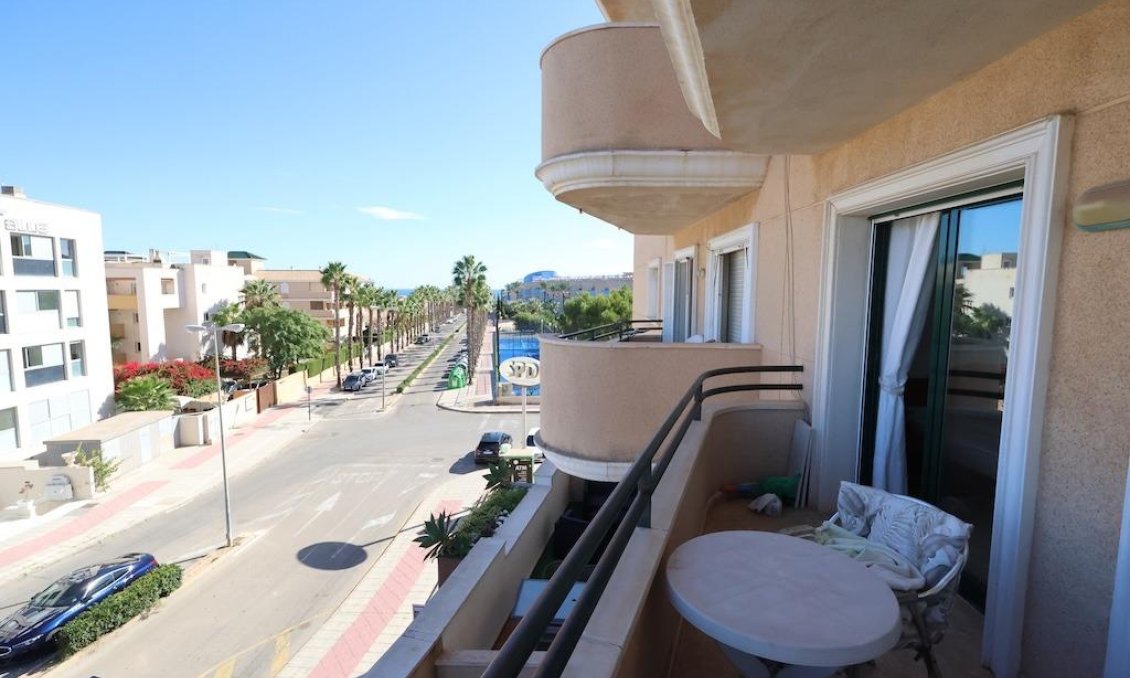 Resale - Apartment -
Orihuela Costa - Costa Blanca