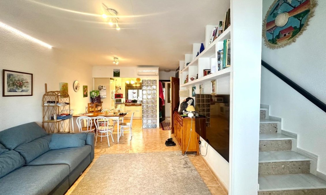 Resale - Duplex -
Torrevieja - La Mata