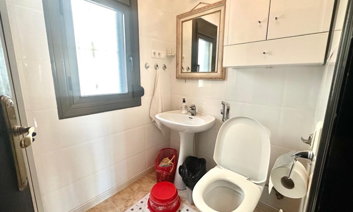 Resale - Duplex -
Torrevieja - La Mata