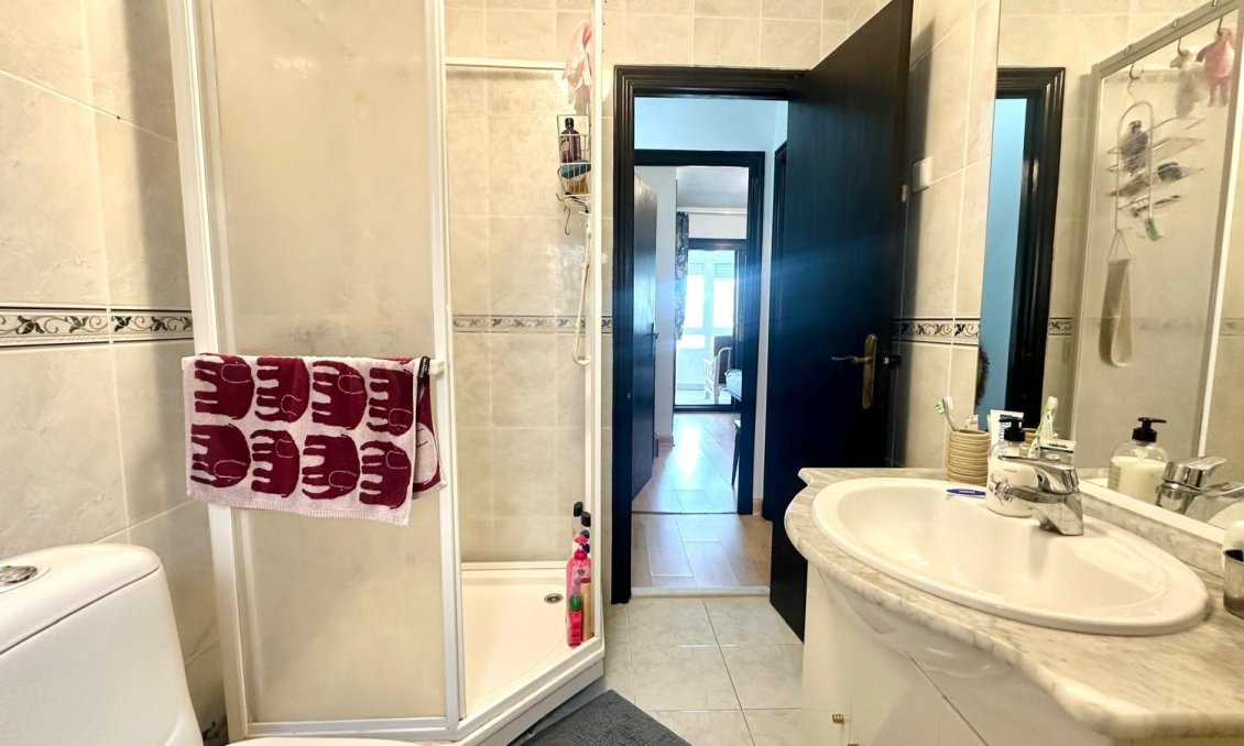 Resale - Duplex -
Torrevieja - La Mata