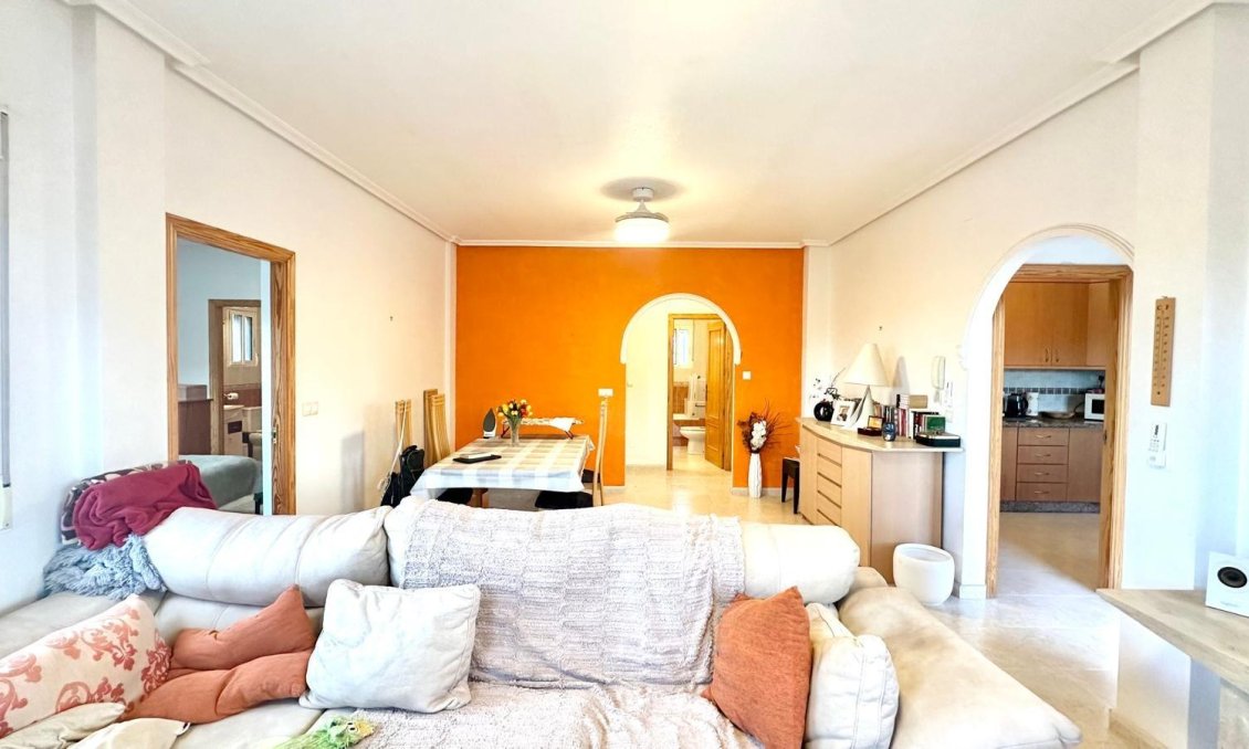 Wiederverkauf - Villa -
Bigastro - Comunidad Valenciana