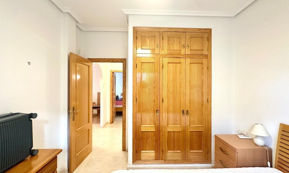 Wiederverkauf - Villa -
Bigastro - Comunidad Valenciana