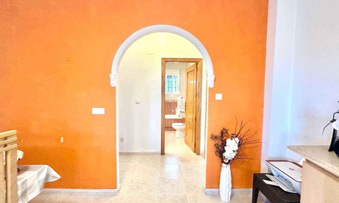 Wiederverkauf - Villa -
Bigastro - Comunidad Valenciana