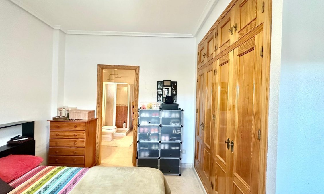 Wiederverkauf - Villa -
Bigastro - Comunidad Valenciana