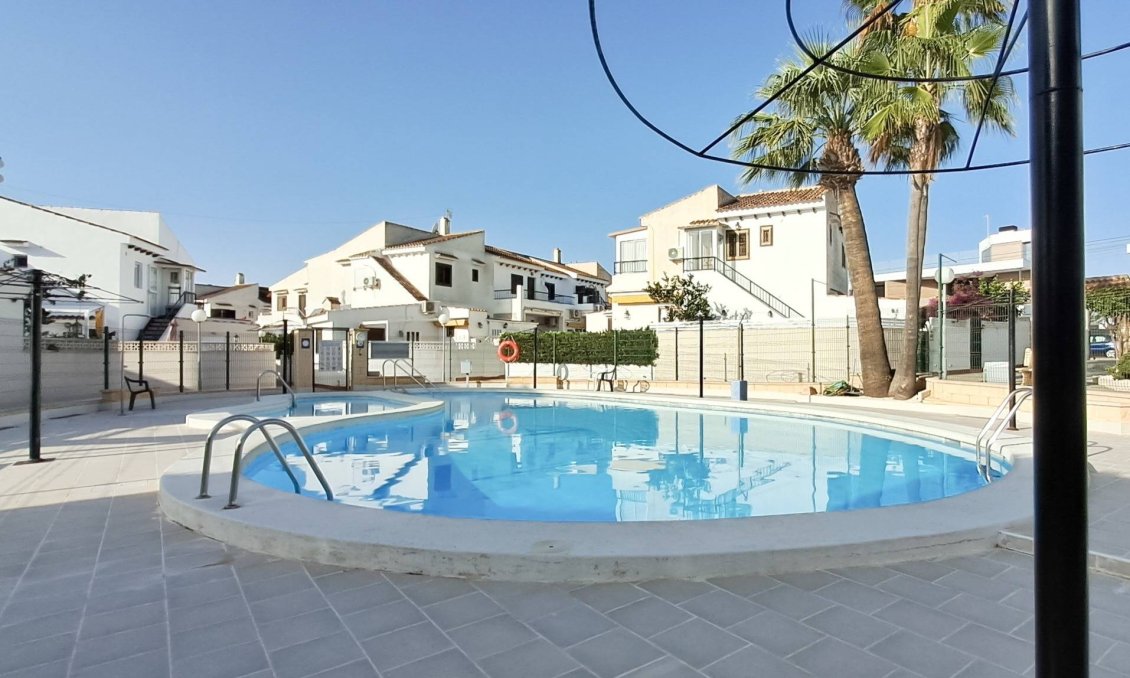 Resale - Apartment -
Torrevieja - Aguas Nuevas 2