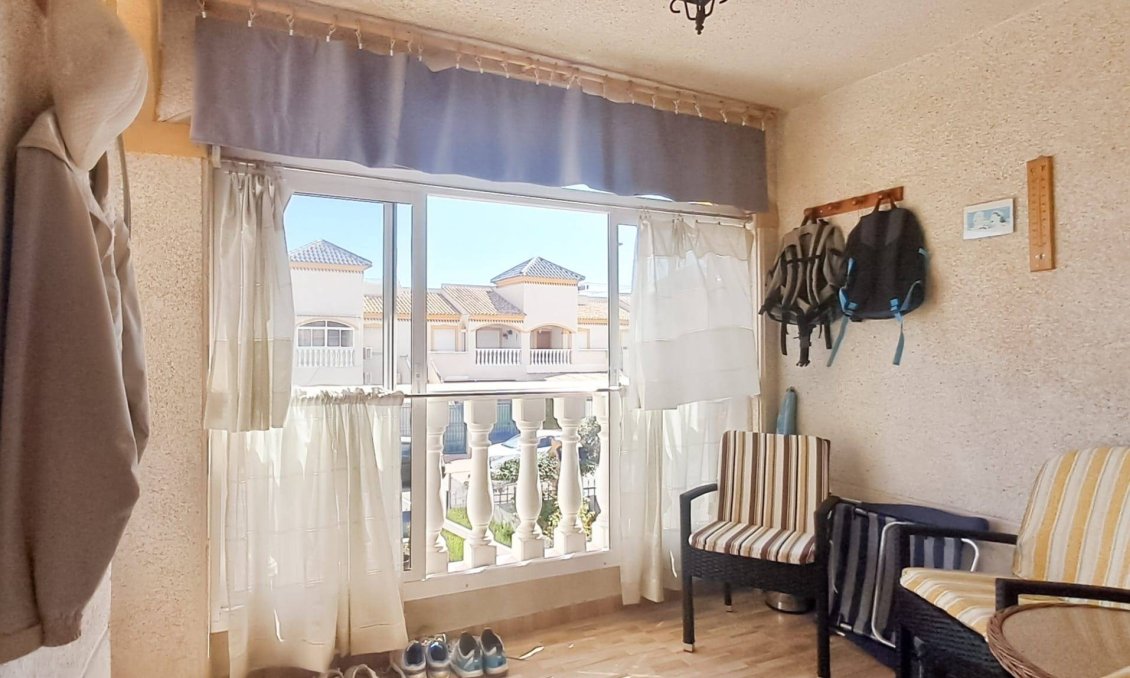 Resale - Apartment -
Torrevieja - Parque Acuático - Sector 25
