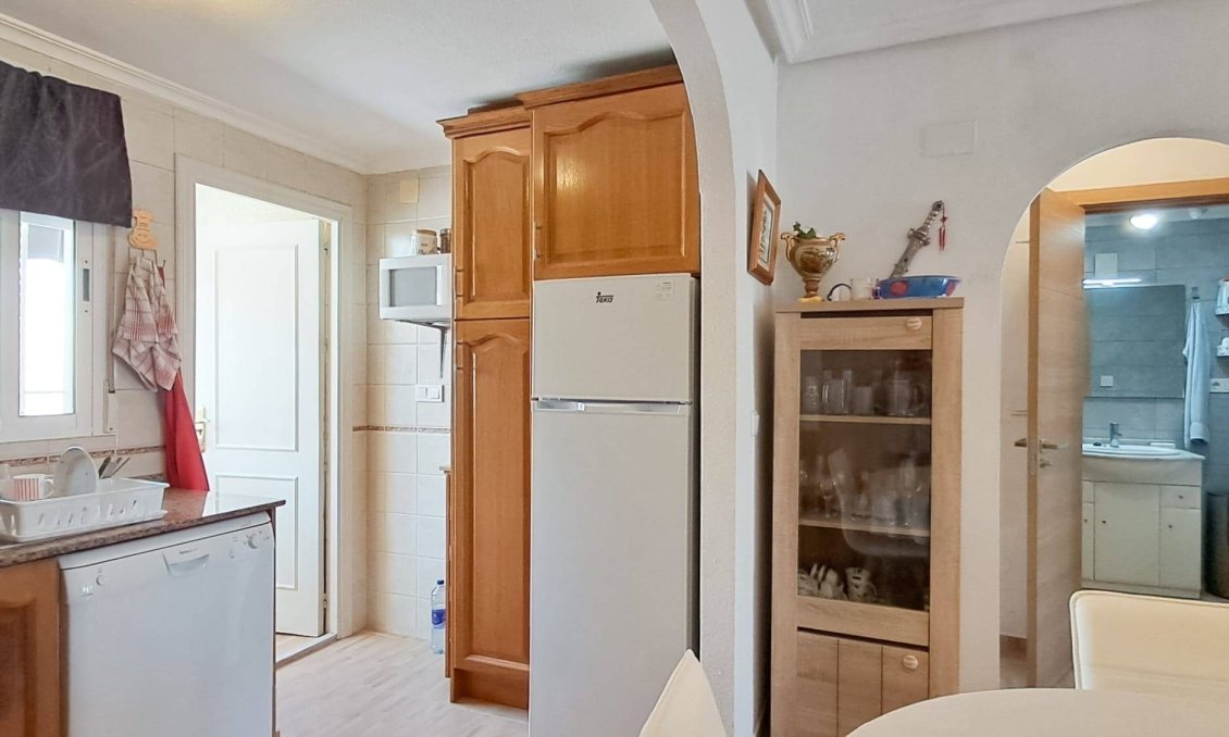 Resale - Apartment -
Torrevieja - Parque Acuático - Sector 25