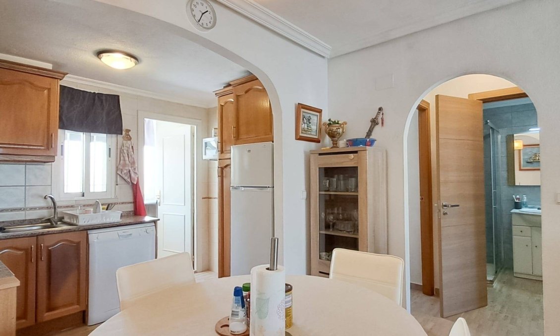 Resale - Apartment -
Torrevieja - Parque Acuático - Sector 25