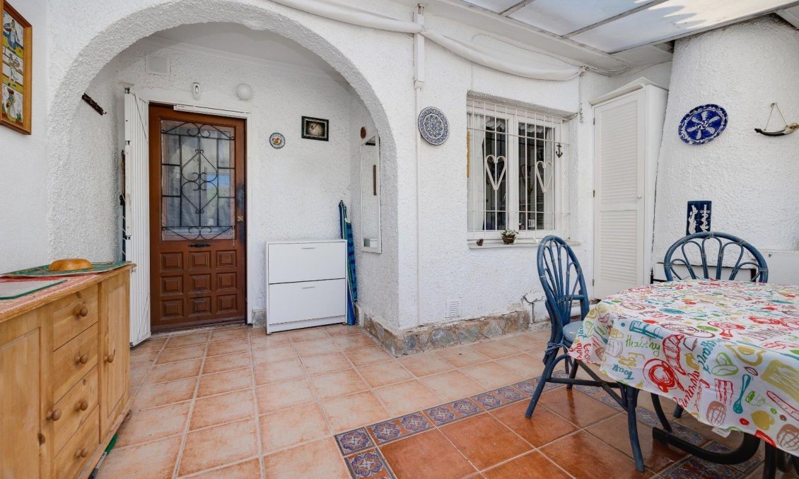 Revente - Villa -
Torrevieja - Calas Blanca