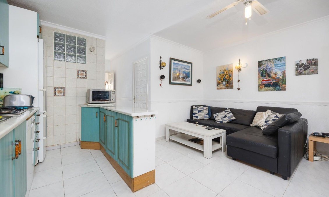 Revente - Villa -
Torrevieja - Calas Blanca