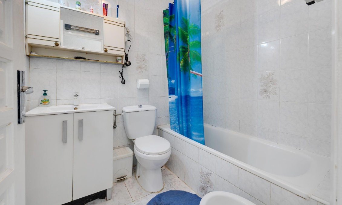 Revente - Villa -
Torrevieja - Calas Blanca