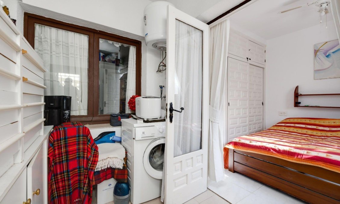 Revente - Villa -
Torrevieja - Calas Blanca