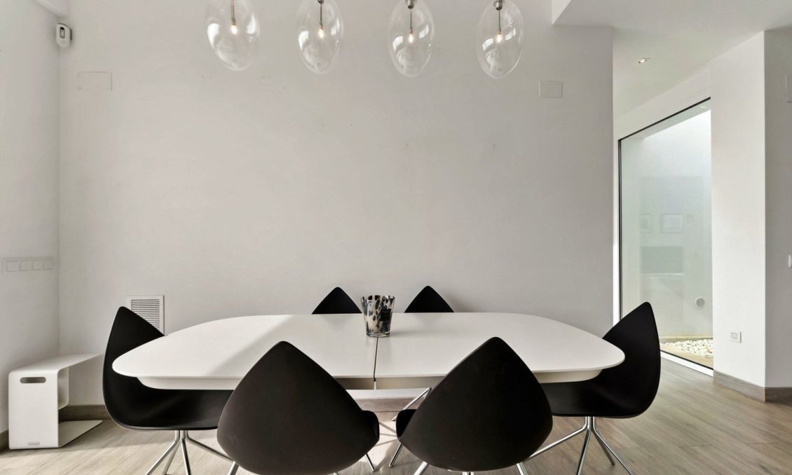 Revente - Villa -
Orihuela - Las Colinas Golf