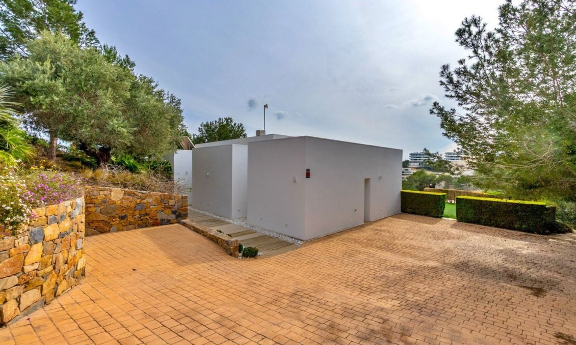 Revente - Villa -
Orihuela - Las Colinas Golf