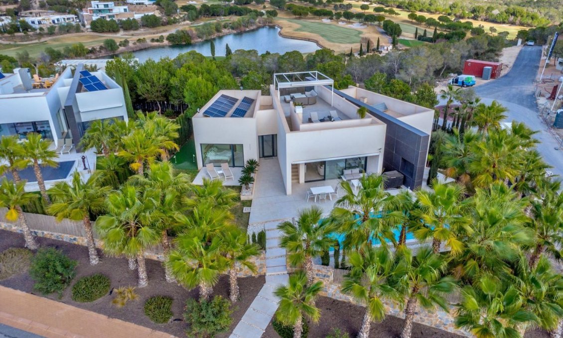 Revente - Villa -
Orihuela - Las Colinas Golf