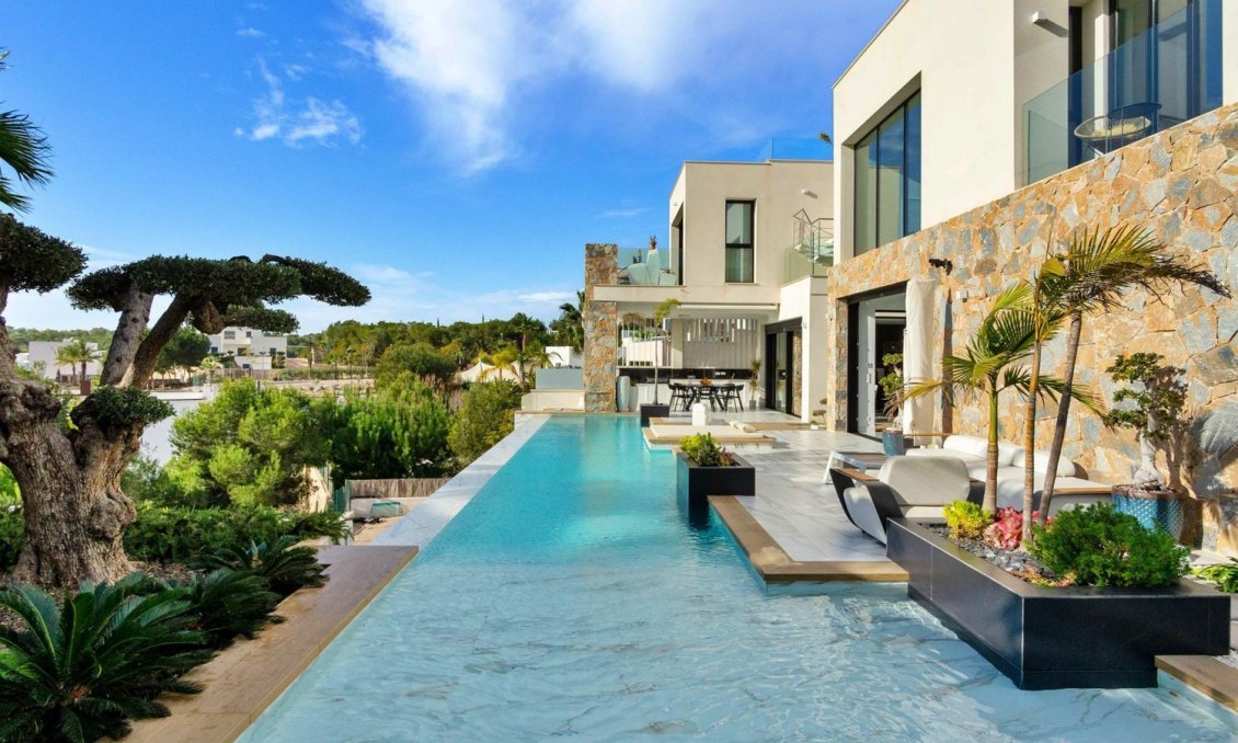 Revente - Villa -
Orihuela - Las Colinas Golf