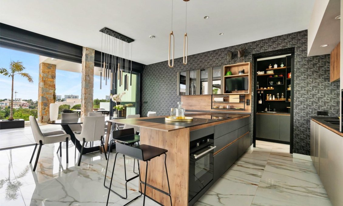 Revente - Villa -
Orihuela - Las Colinas Golf