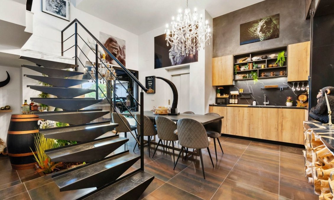 Revente - Villa -
Orihuela - Las Colinas Golf