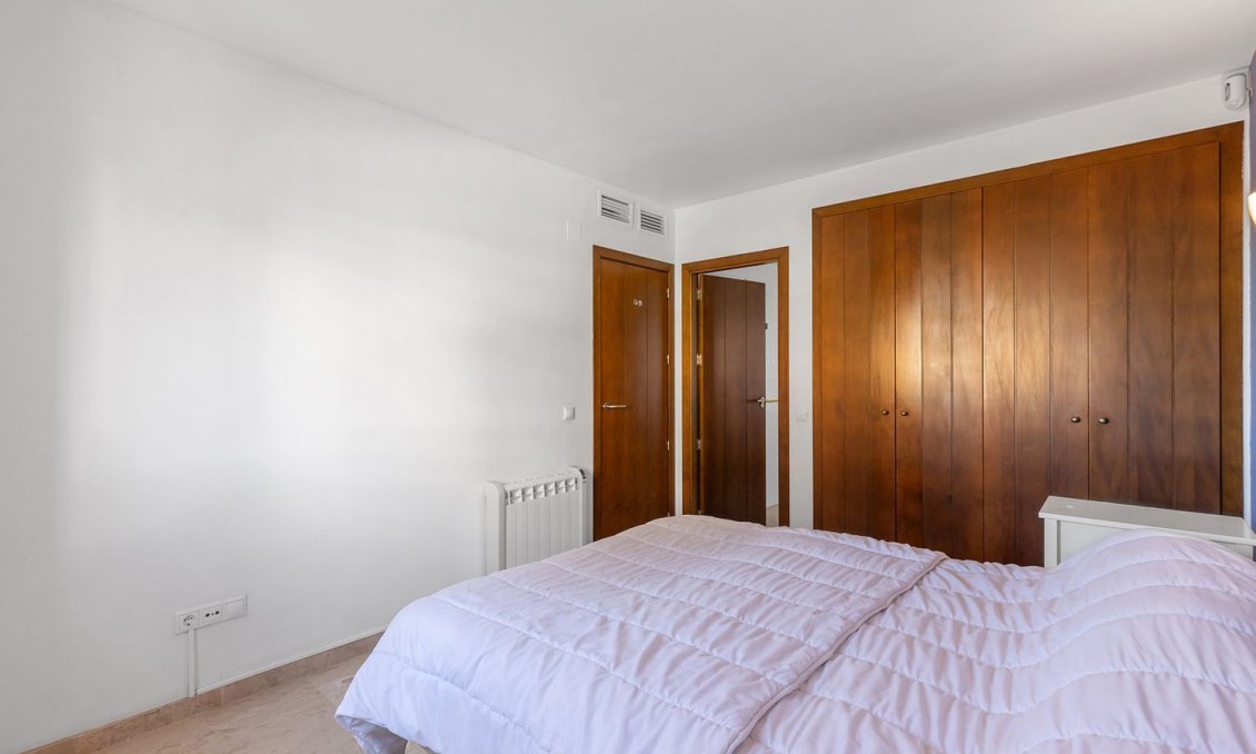 Resale - Apartment -
Torrevieja - Punta Prima