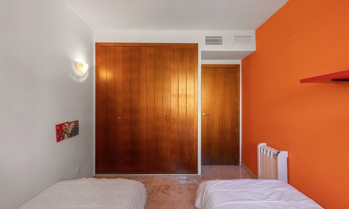 Resale - Apartment -
Torrevieja - Punta Prima