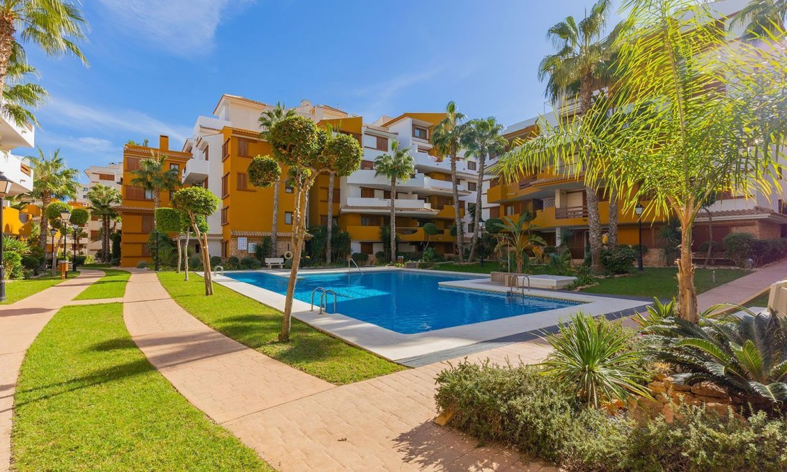 Resale - Apartment -
Torrevieja - Punta Prima
