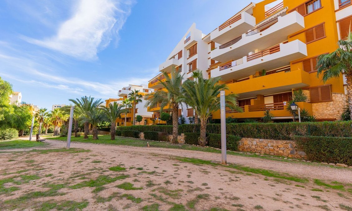 Resale - Apartment -
Torrevieja - Punta Prima